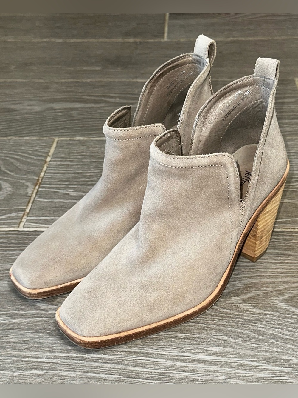 Jeffrey Campbell Rosalee Suede Women’s 7.5 Bootie Taupe Grey Western Ankle Boots